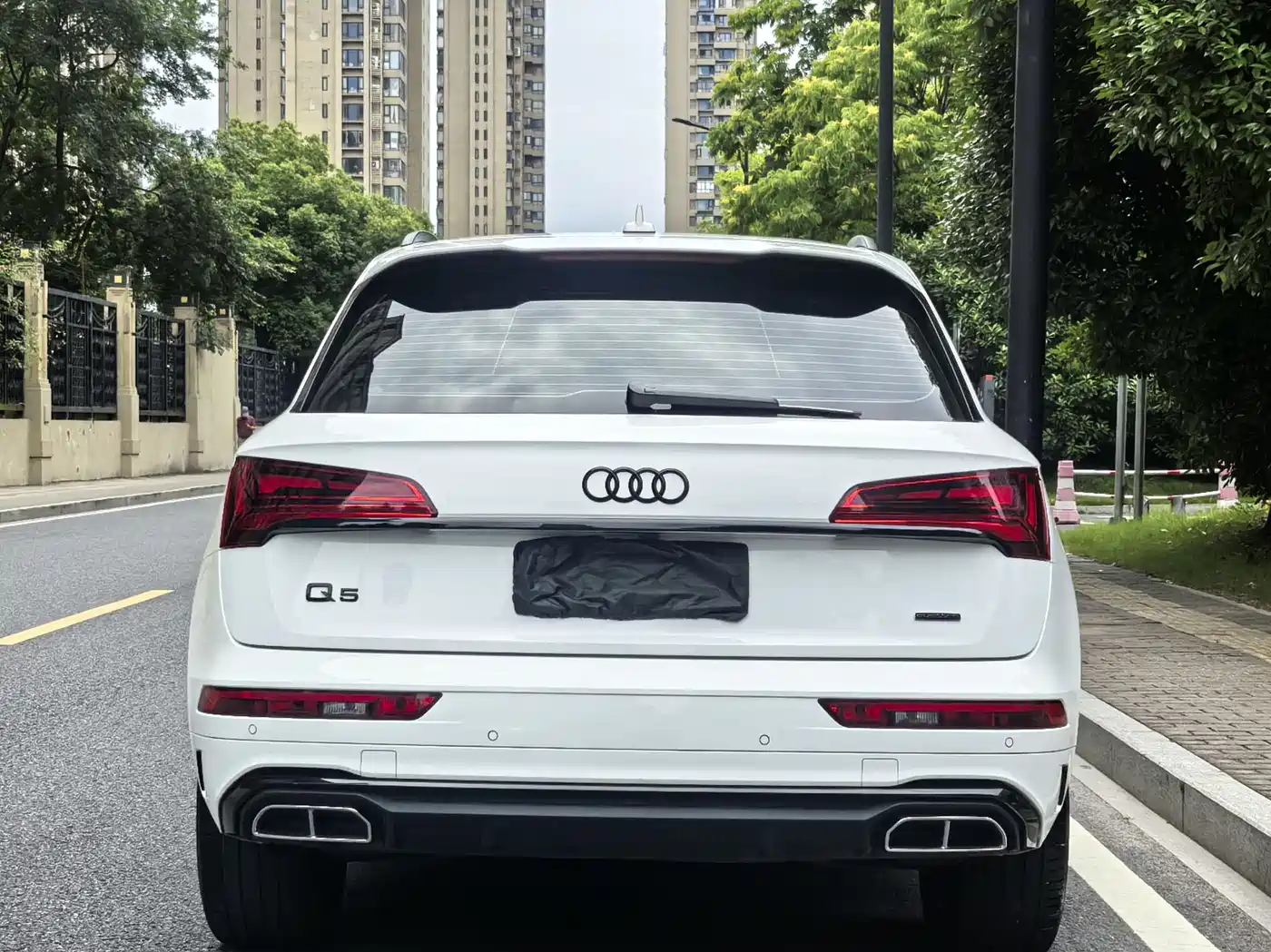 Audi Q5L 2023 45T Luxury Dynamic фото 6
