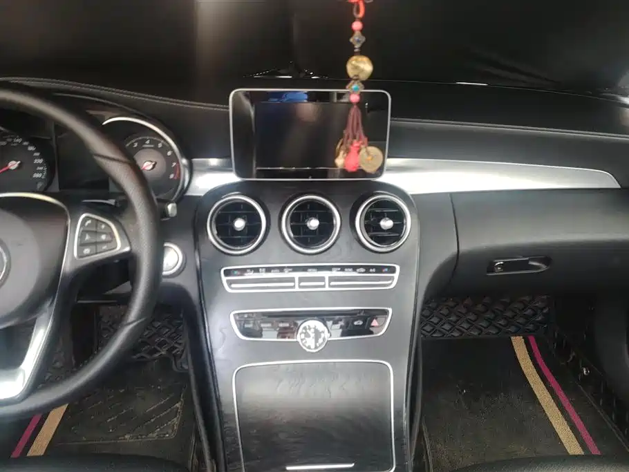 Mercedes-Benz C-Class 2018 C 200 L Sport Achievement Special Edition фото 13
