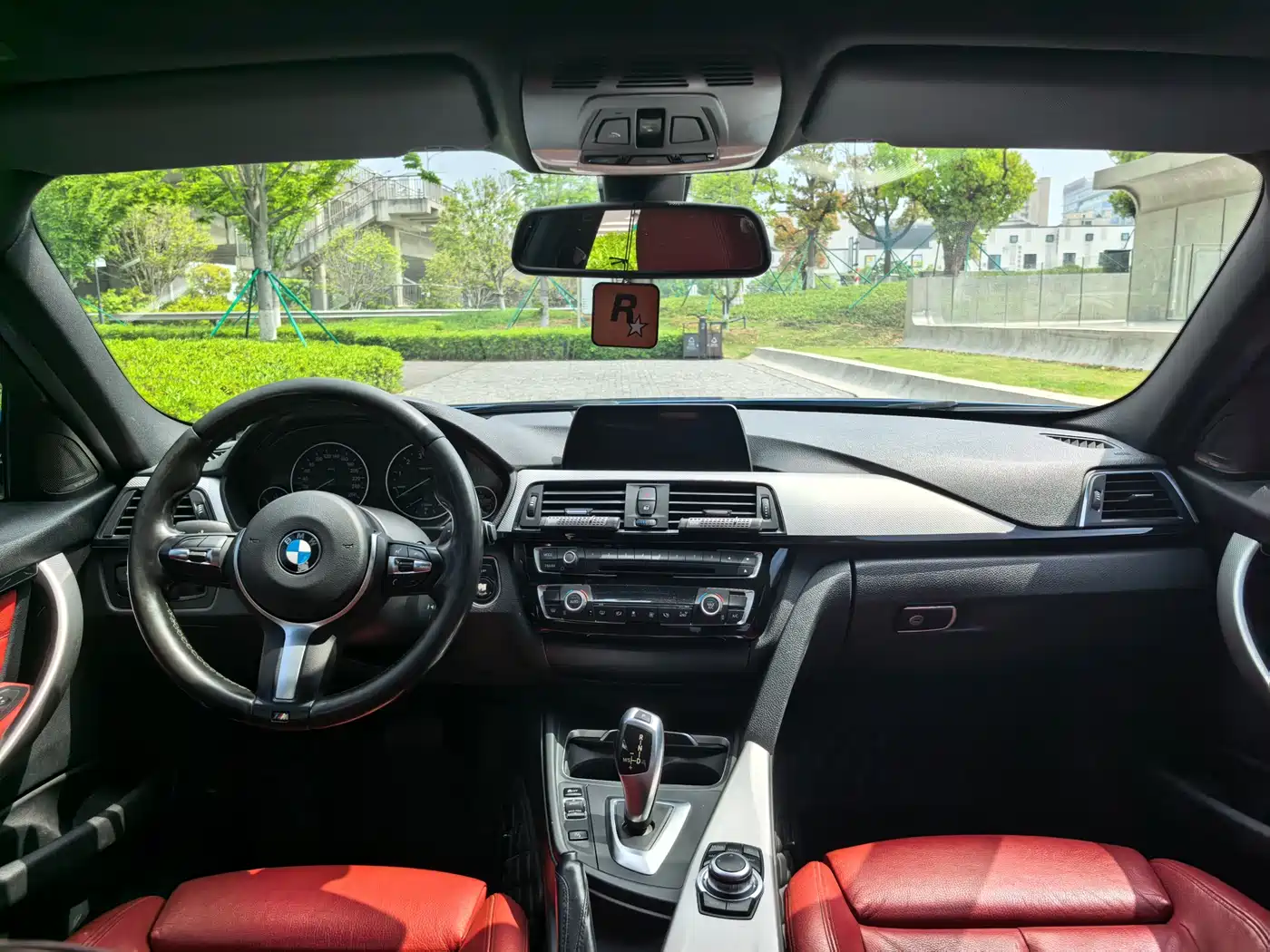 BMW 3 Series 2016 320Li Fashion Model фото 11