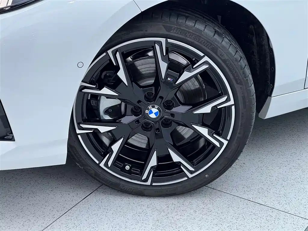 BMW 2 Series 2025 225L M Sport Moonlight Package фото 6