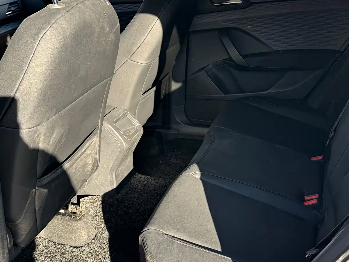 Volkswagen Tharu 2022 280TSI 2WD Comfort фото 9