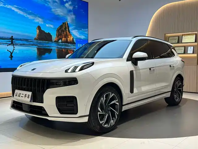  Lynk & Co Lynk & Co 09 2021 2.0T Halo 6-Seater