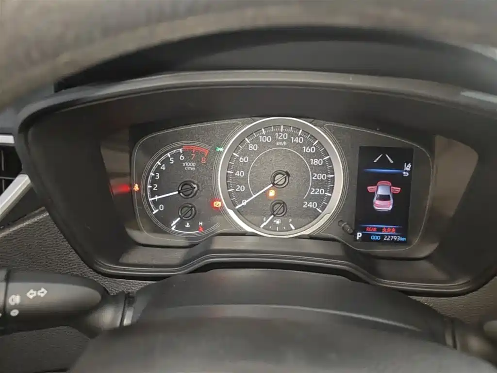 Toyota Levin 2022 185T CVT Luxury Edition фото 12