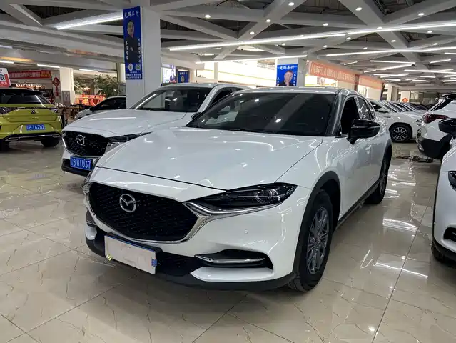 Mazda CX-4 2023
