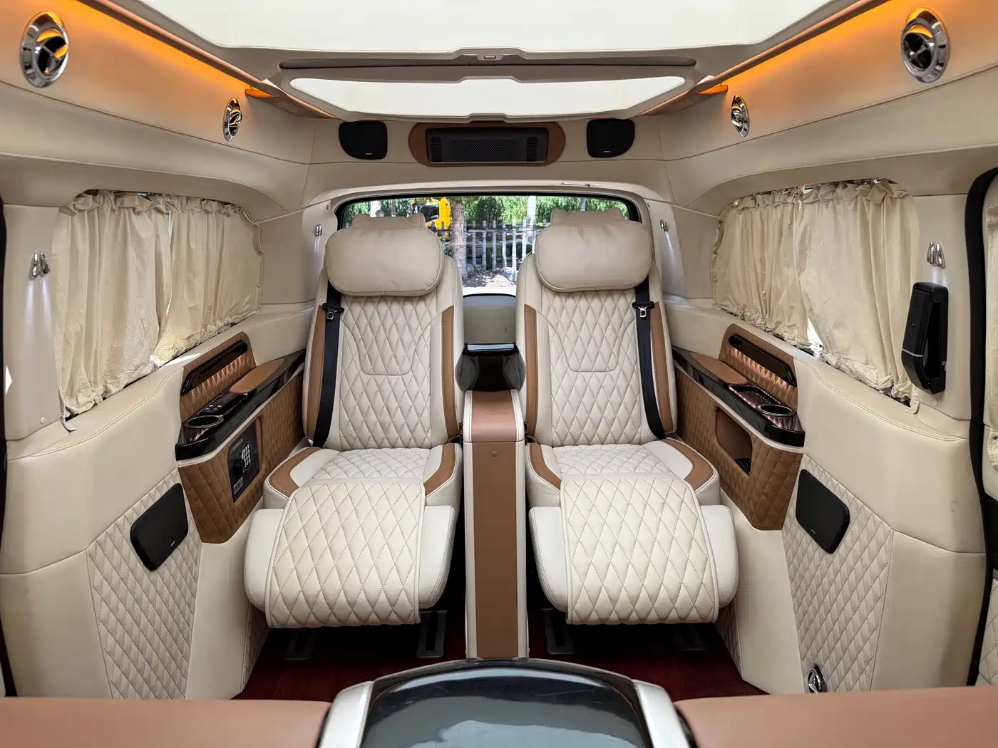 Mercedes-Benz V-Class 2018 2018 V 260 L Premium Long Version China V