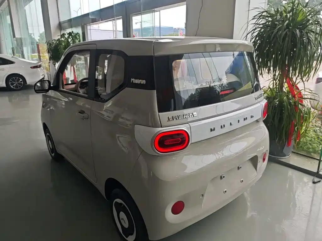 Wuling Motors Hongguang MINIEV 2026 2024 3rd Generation 215km Youth Edition