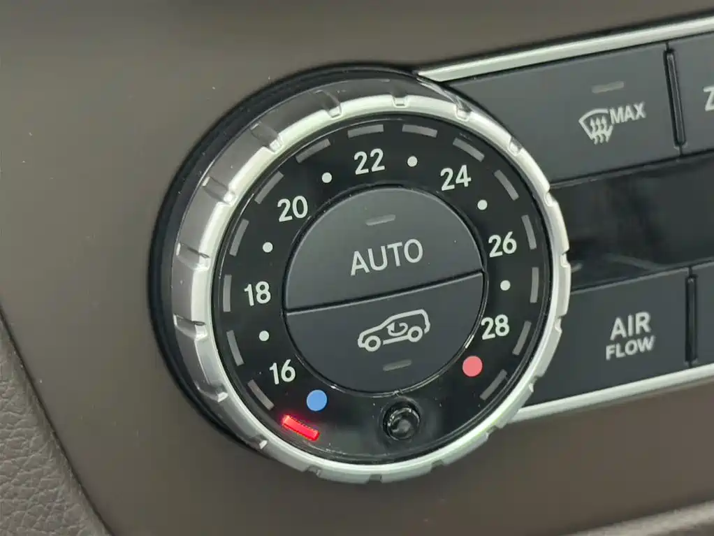Mercedes-Benz GLS 2017 GLS 400 4MATIC Dynamic фото 15