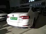 صورة 7 - Škoda Octavia