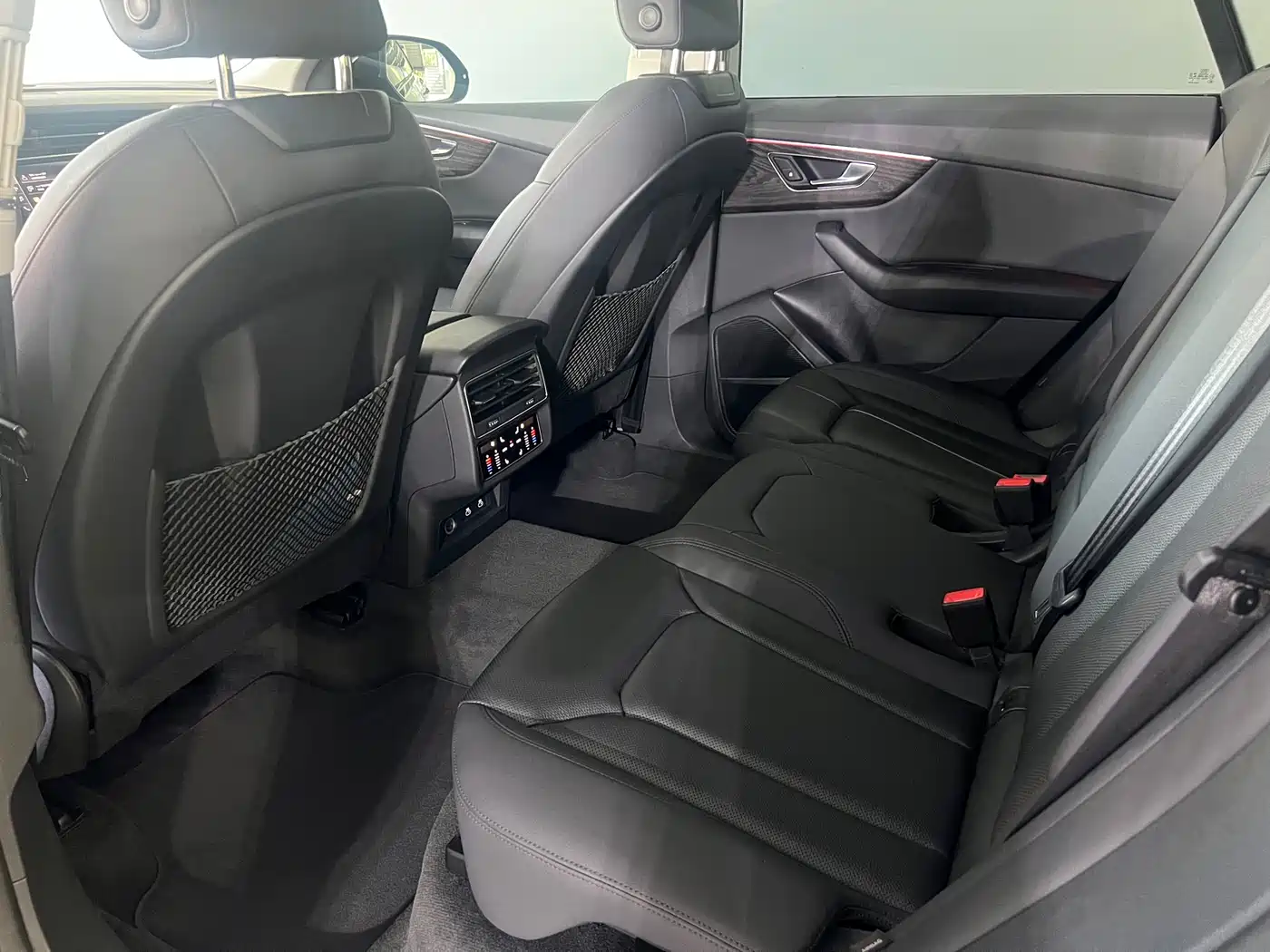 Audi Q8 2022 55 TFSI Luxury Dynamic фото 10