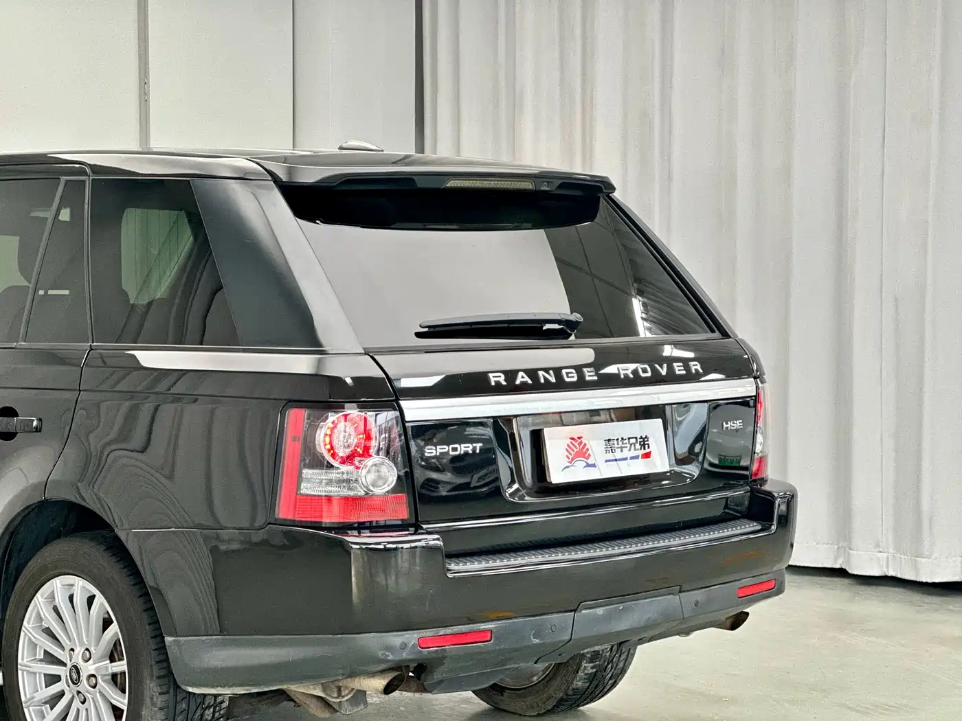 Land Rover Range Rover Sport 2013 5.0 NA V8 HSE фото 13