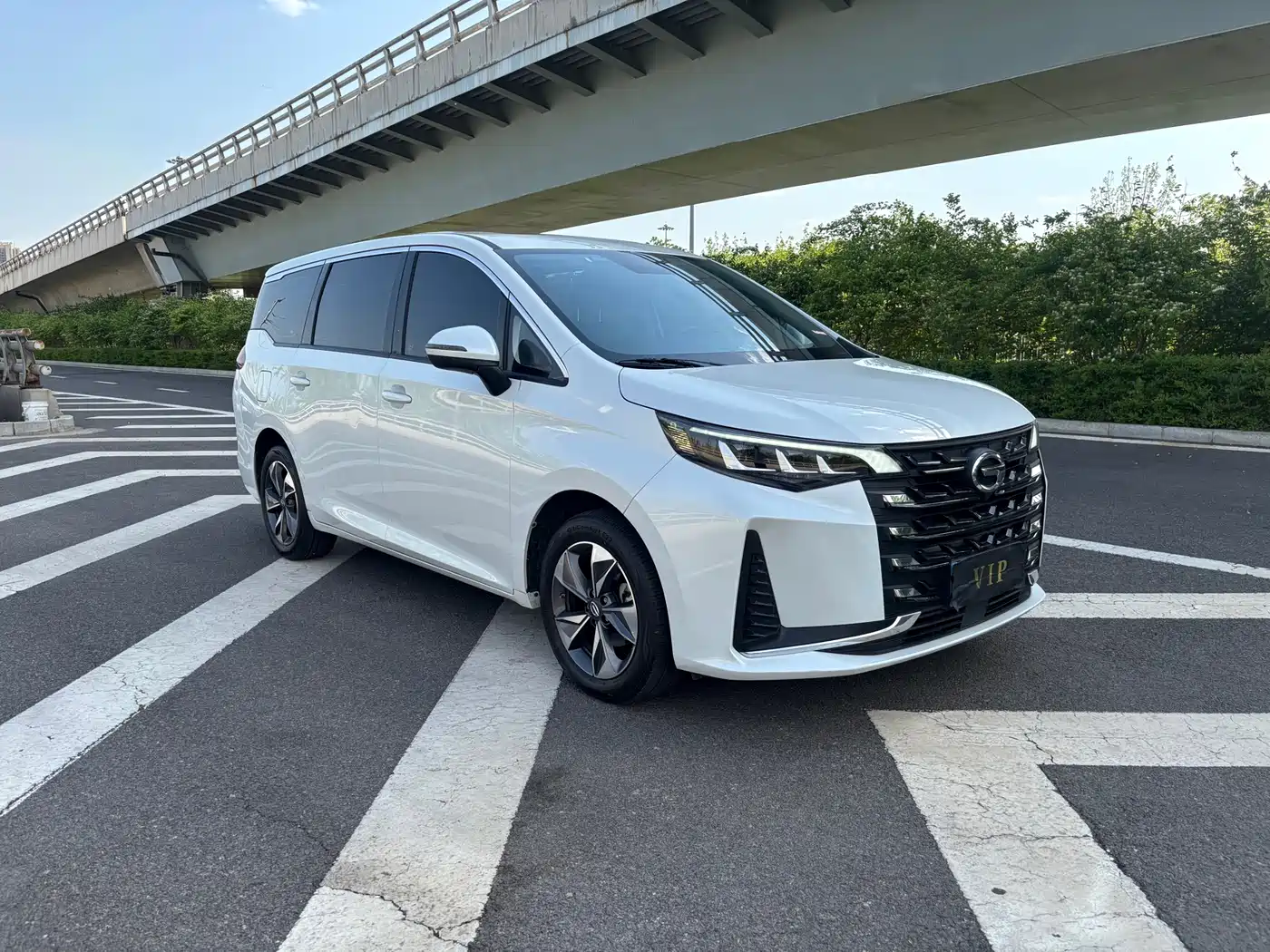 GAC Trumpchi Trumpchi M6 2023 PRO 270T DCT Luxury Edition фото 3