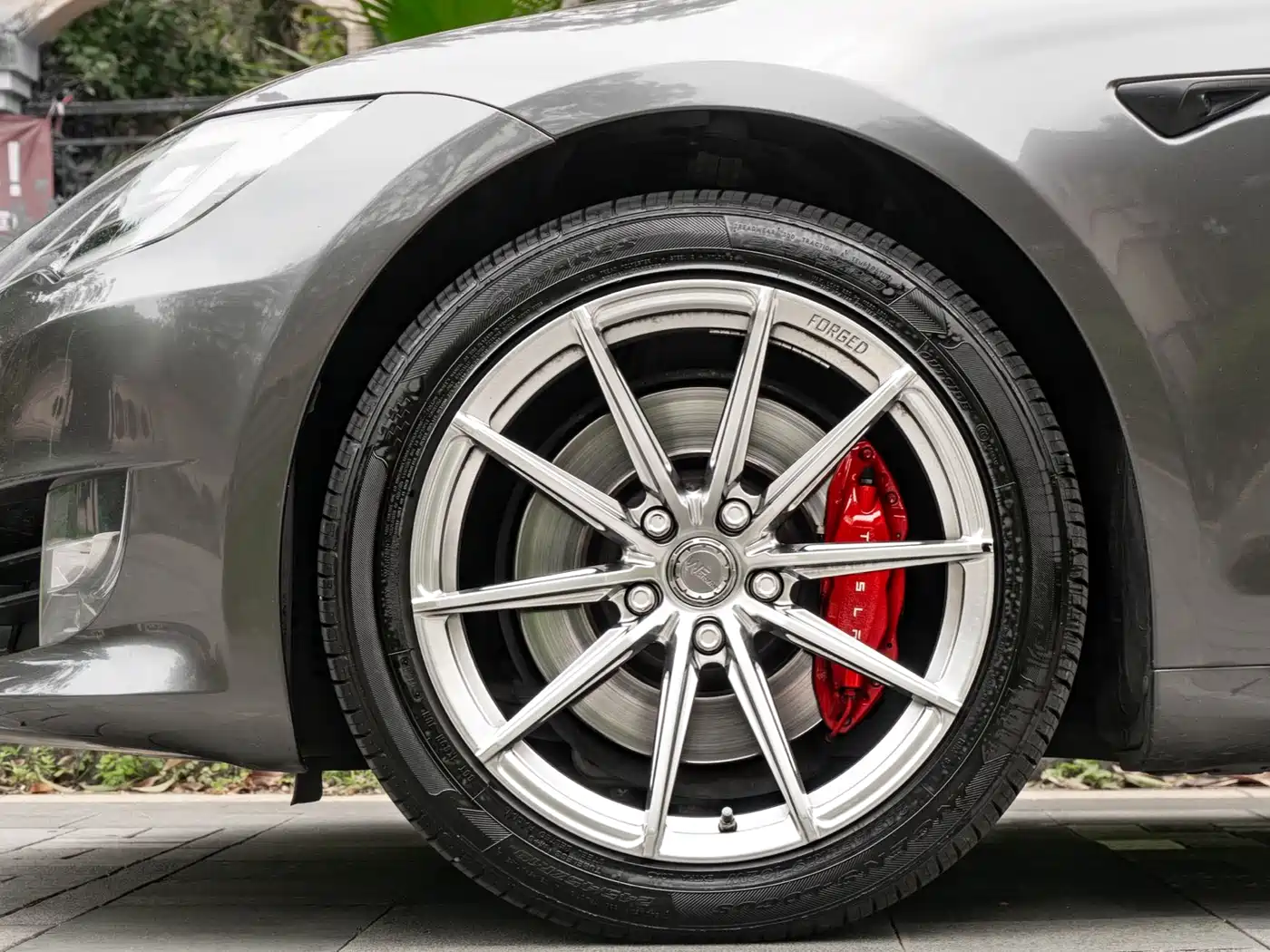 Tesla Model S 2019 Performance High-performance Version фото 16