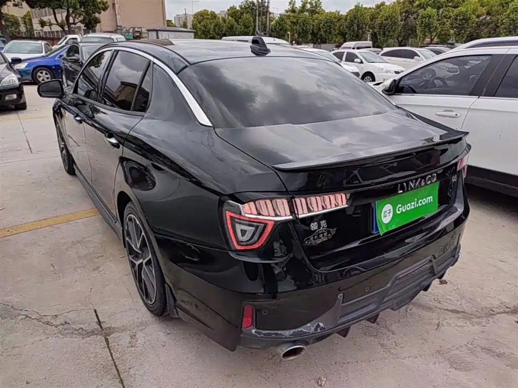 Lynk & Co 03 2019 1.5TD DCT Power Pro Edition China VI фото 5