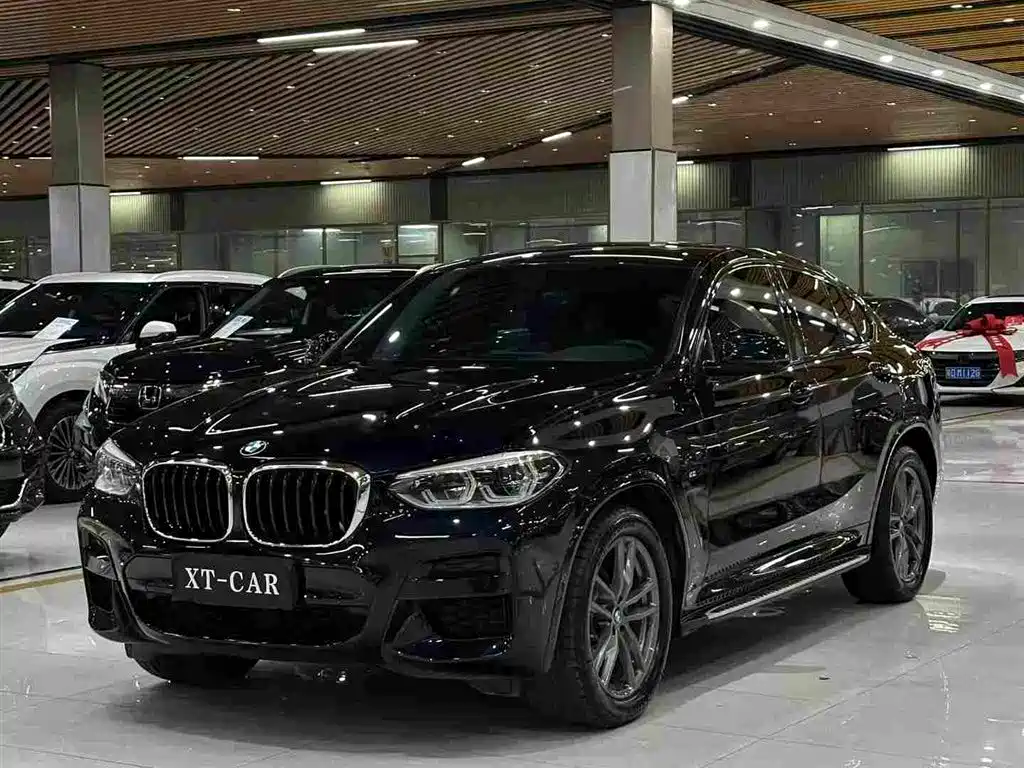 Фото 1 - BMW X4