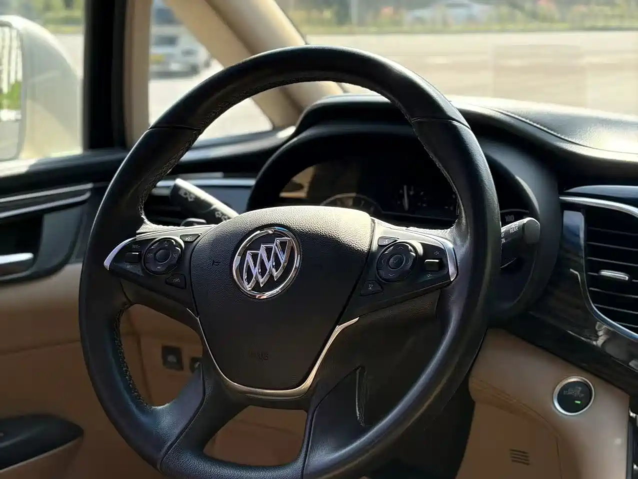 Buick GL8 2017 ES 28T Flagship China V фото 8
