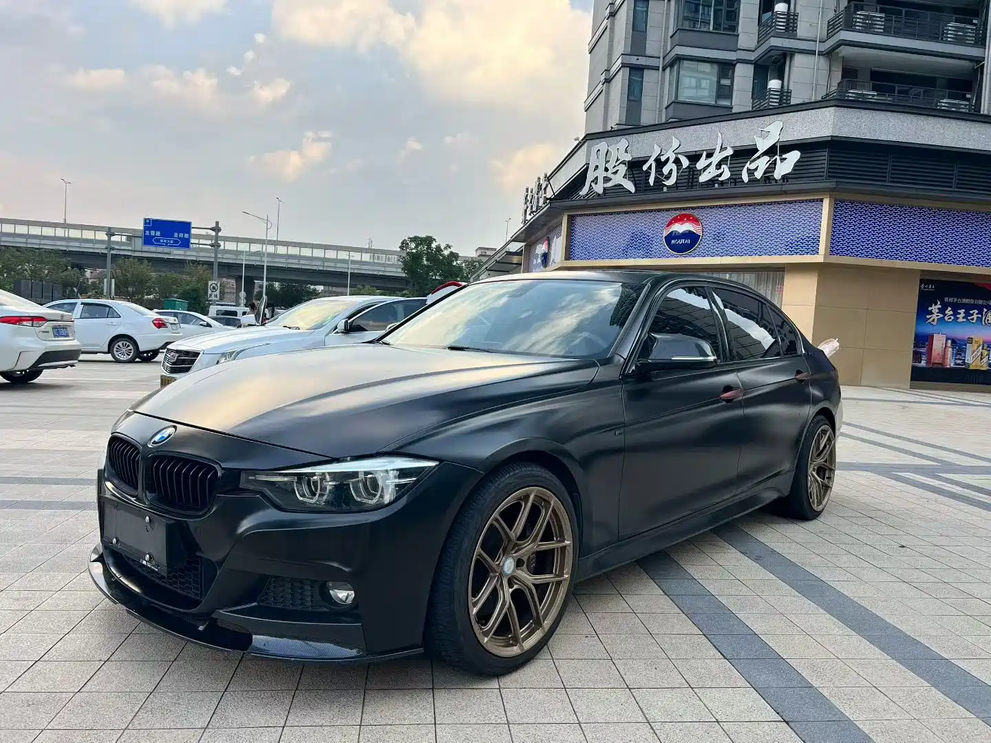 Фото 1 - BMW 3 Series