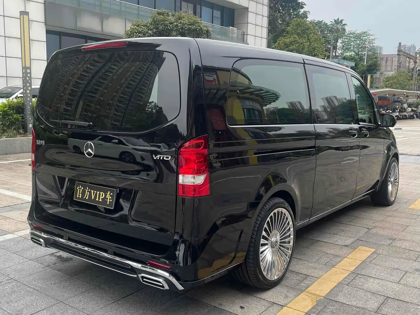 Mercedes-Benz Vito 2016 2.0T Elite Edition фото 9