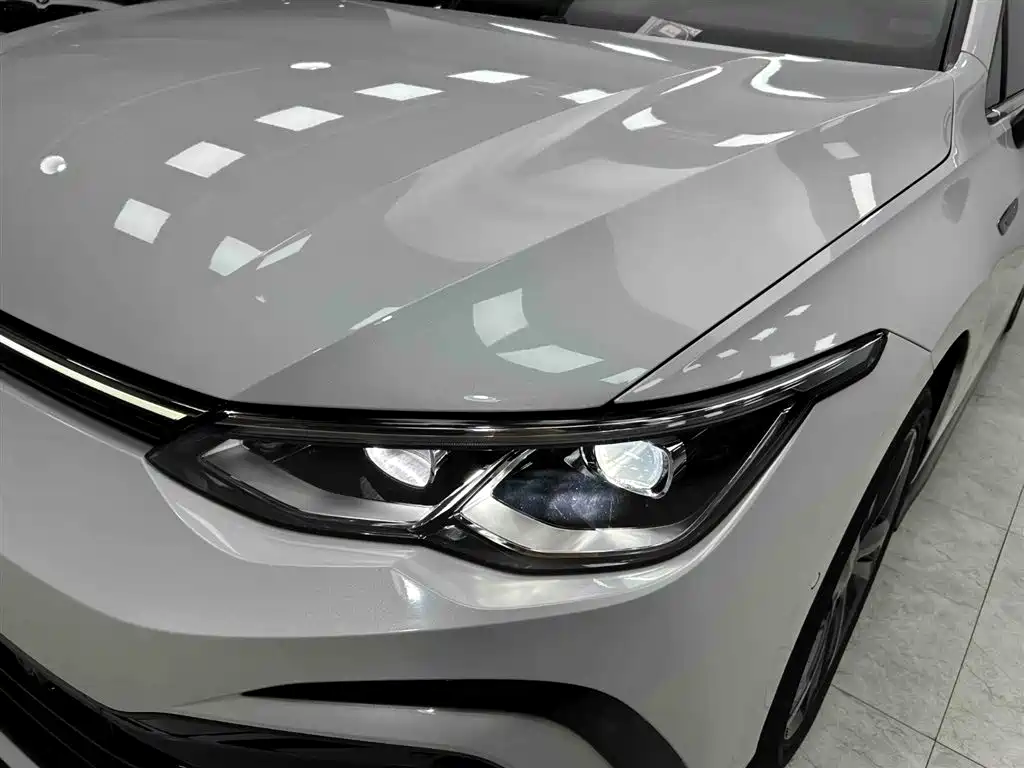 Volkswagen Golf 2021 280TSI DSG R-Line фото 17