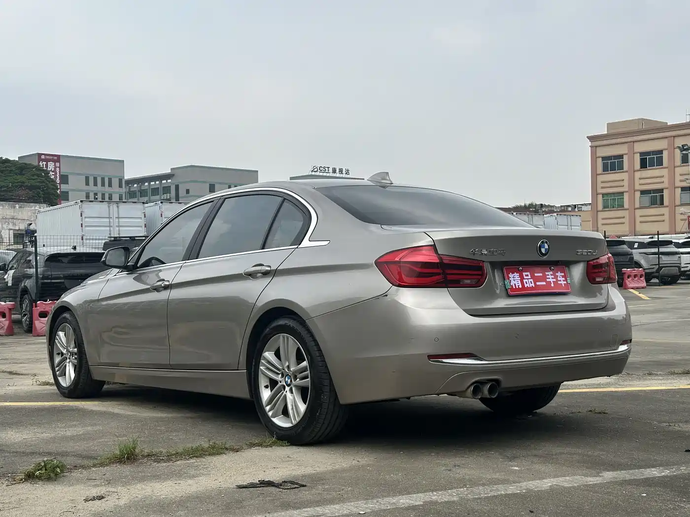 BMW 3 Series 2017 320Li Fashion фото 13