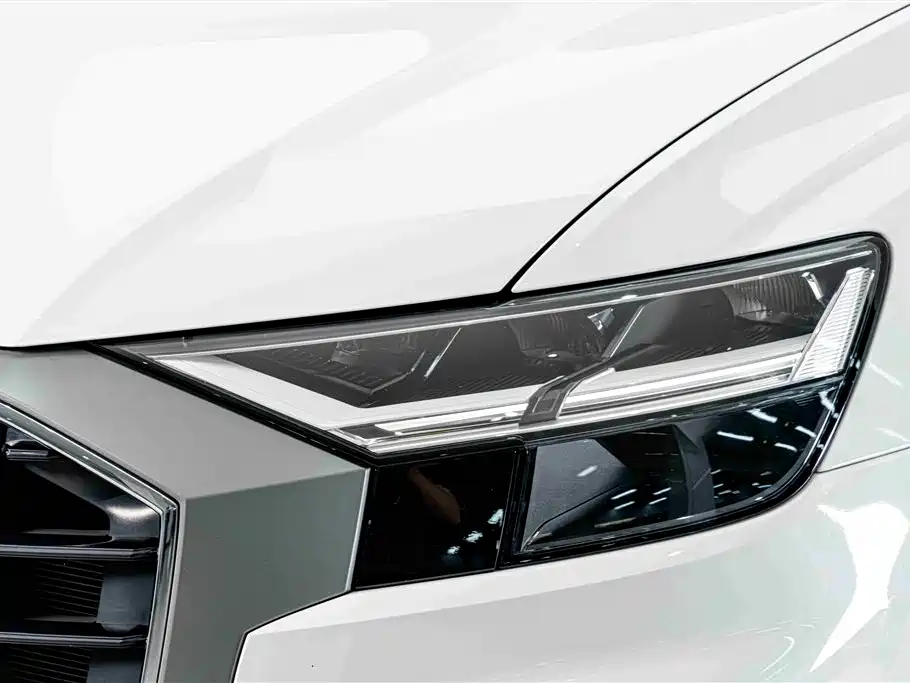 Audi Q8 2019 45 TFSI Premium Dynamic фото 4