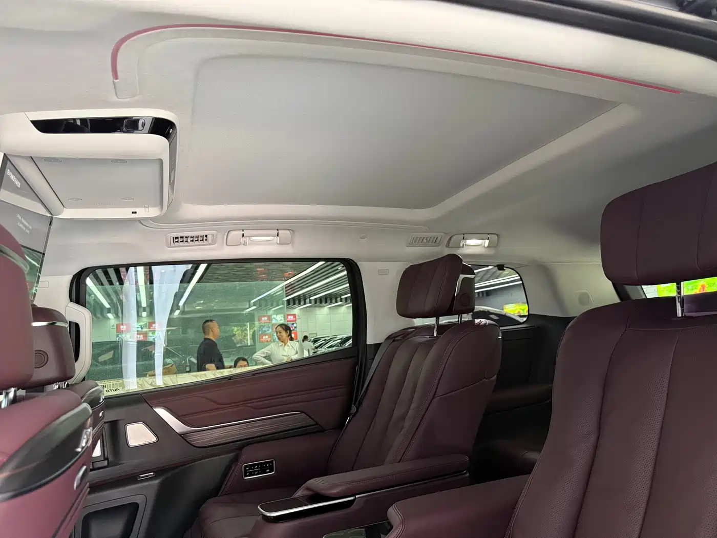 Buick Century 2025 2.0T 7-Seater World Edition фото 16