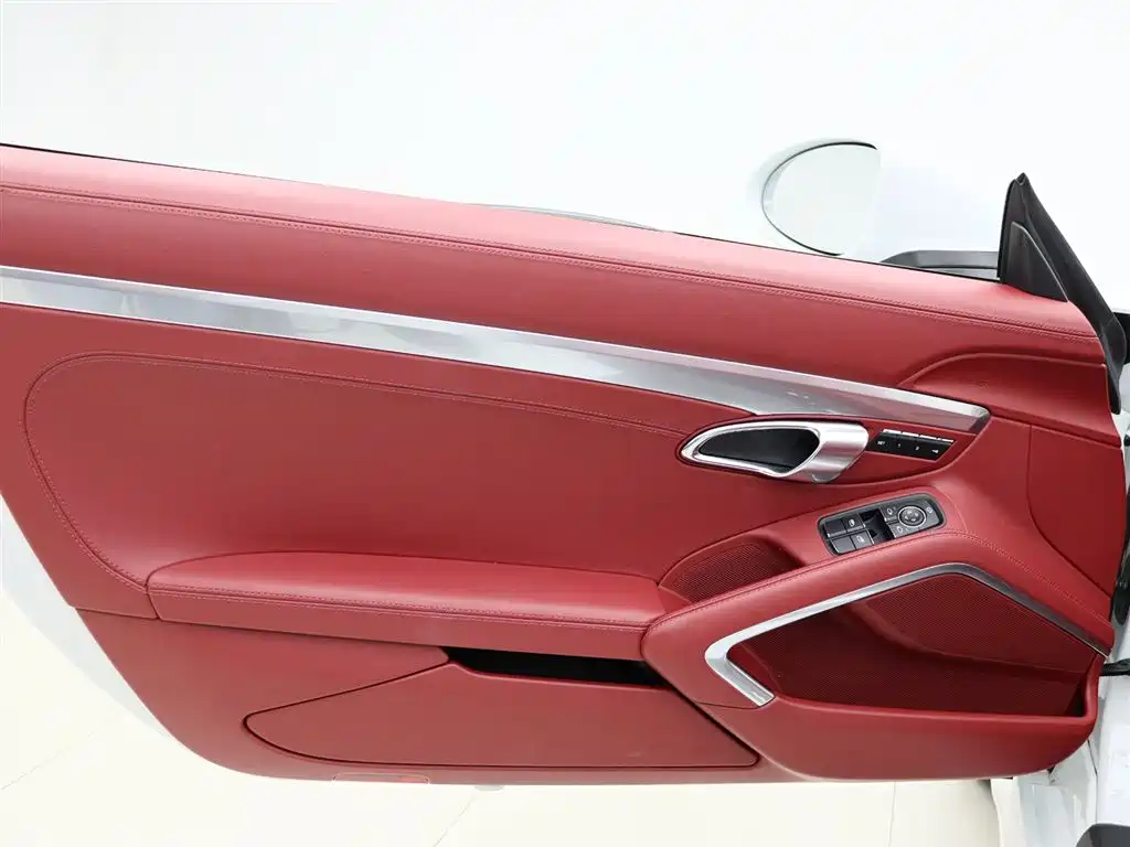 Porsche 718 2022 Boxster 2.0T фото 6