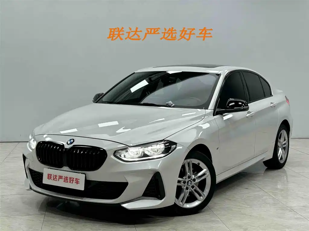 BMW 1 Series 2023 120i M Sport Shadow Edition