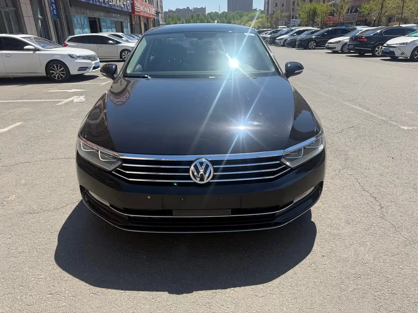 Volkswagen Magotan 2018 330TSI DSG Luxury фото 3