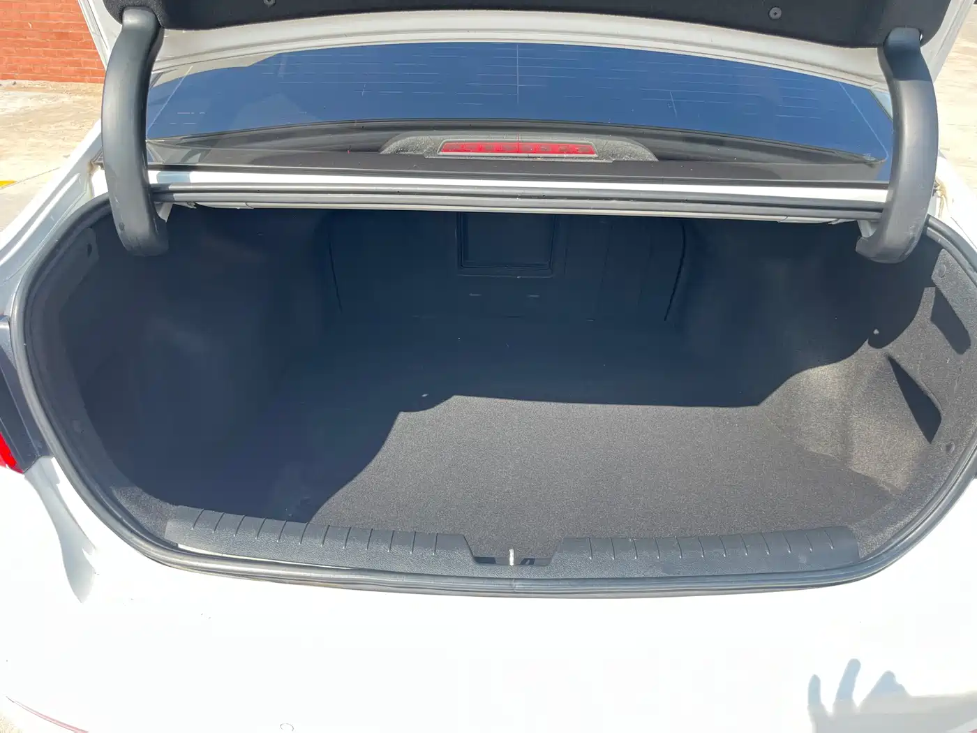 Hyundai Sonata 2015 1.6T GLS Smart фото 10