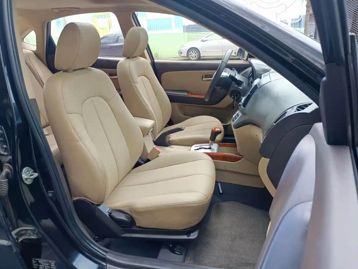 Hyundai Elantra 2010 2010 1.6L AT GLS
