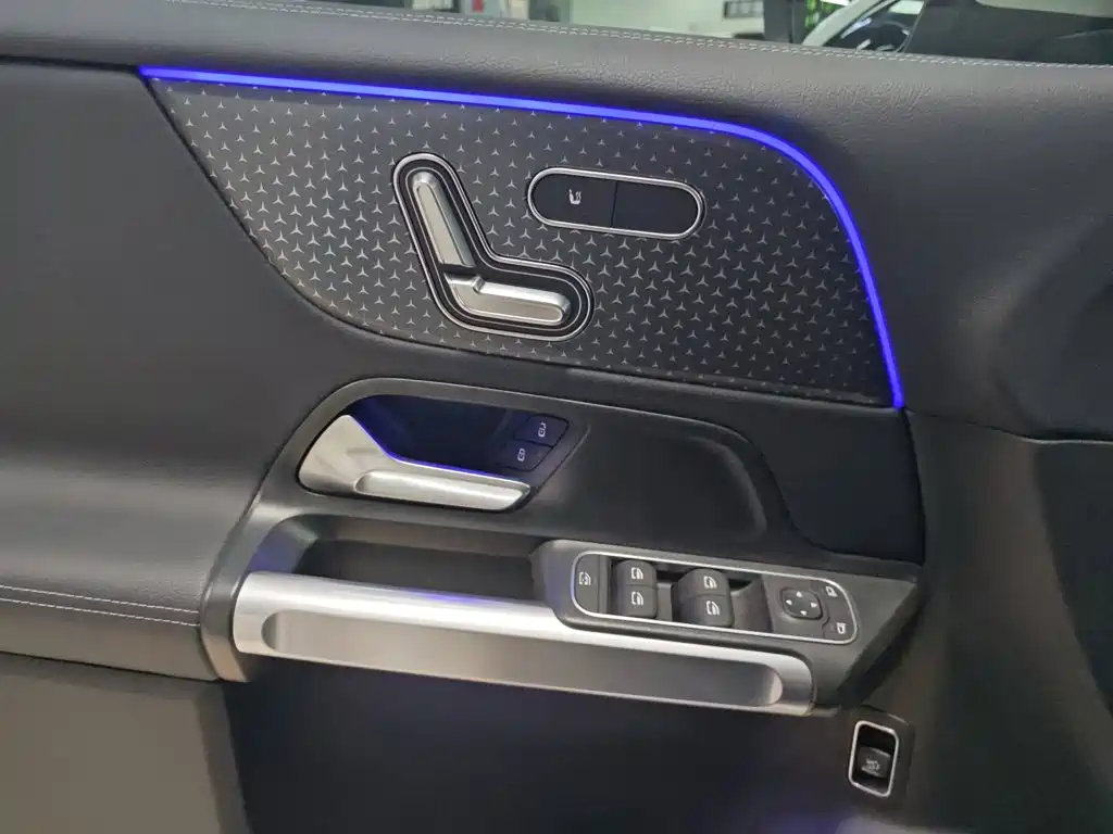 Mercedes-Benz GLB 2024 2024 GLB 200 Dynamic