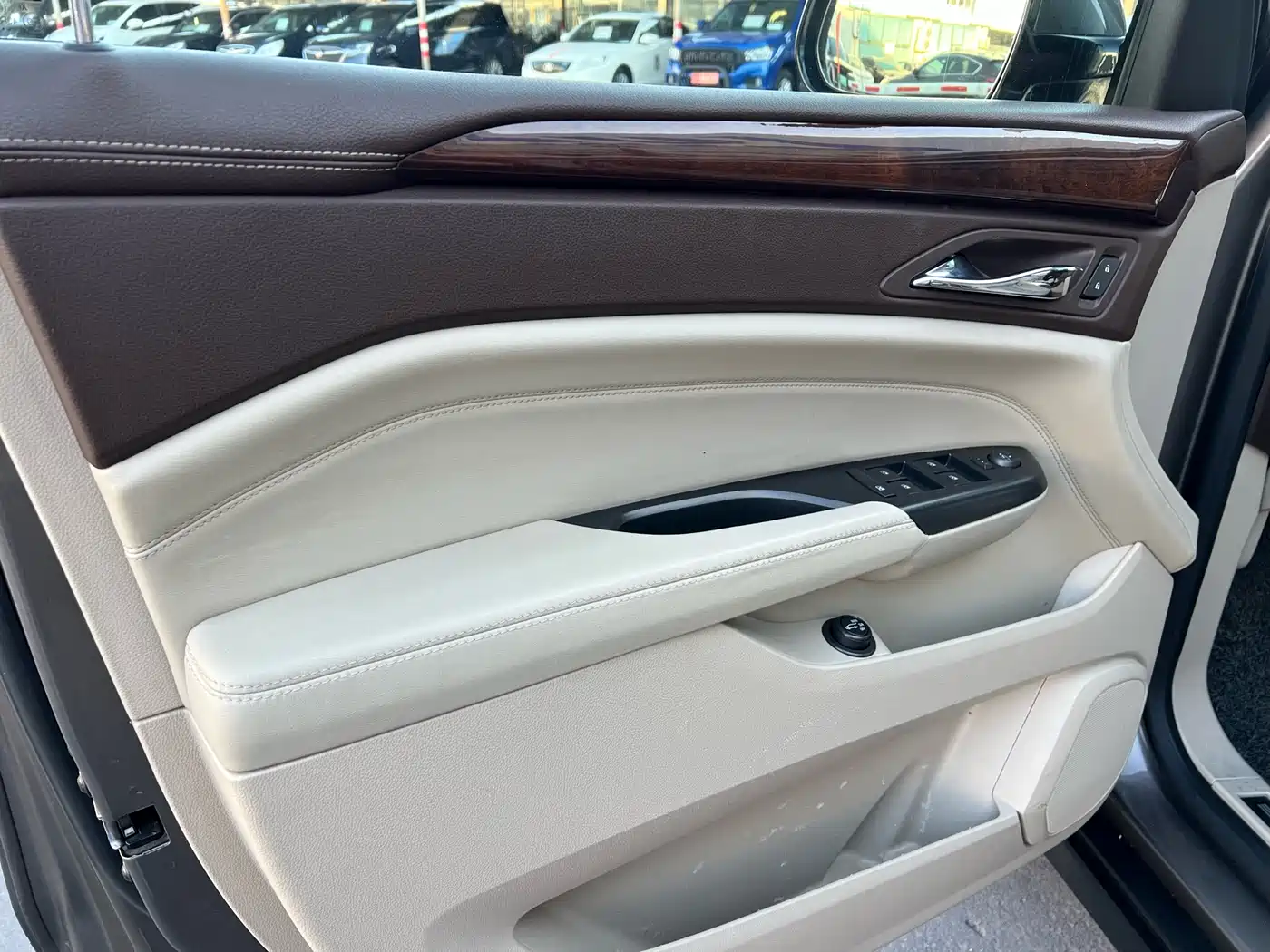 Cadillac SRX 2012 3.0L Premium фото 9