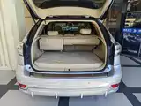 Photo 7 - Lexus RX Classic