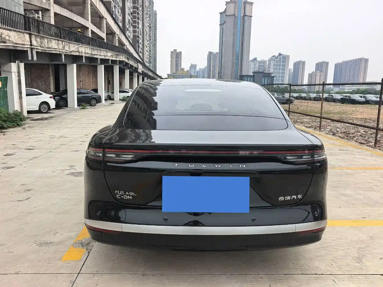 Chery Fengyun Fengyun A9L 2025 2025 260 Ultra Long Range Luxury Edition