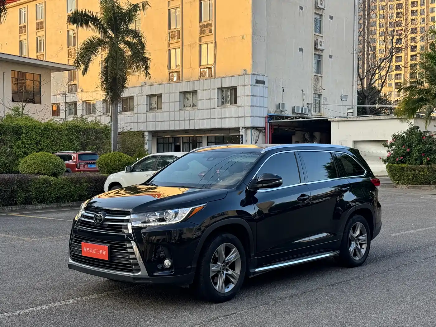 Toyota Highlander 2018 2.0T 4WD Premium 7-seater (China V)