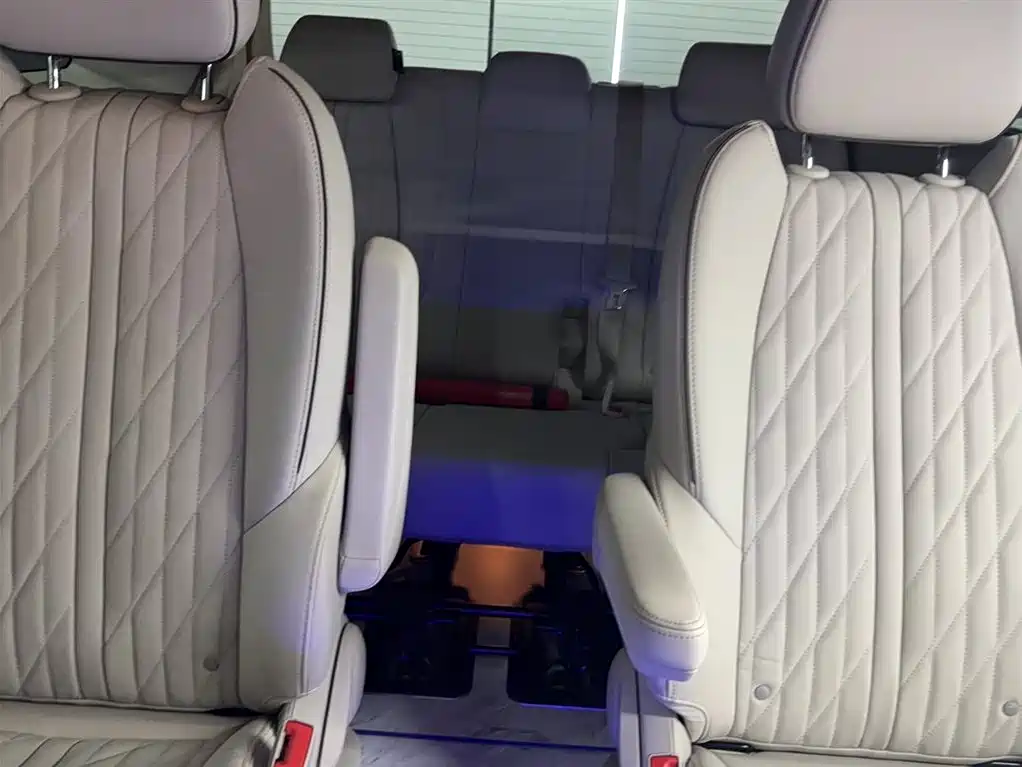 Buick GL8 2022 Land Business Class 652T Luxury фото 3