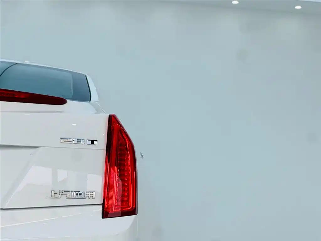 Cadillac ATS-L 2017 28T Technology фото 11