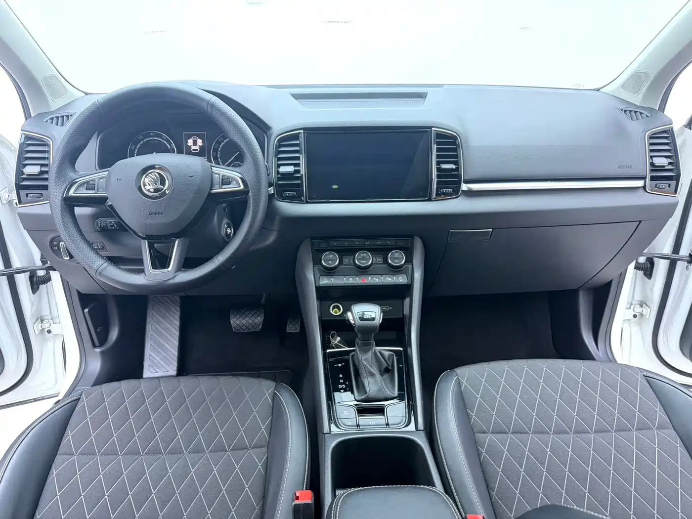 Škoda Karoq 2021 TSI280 Luxury Edition фото 9