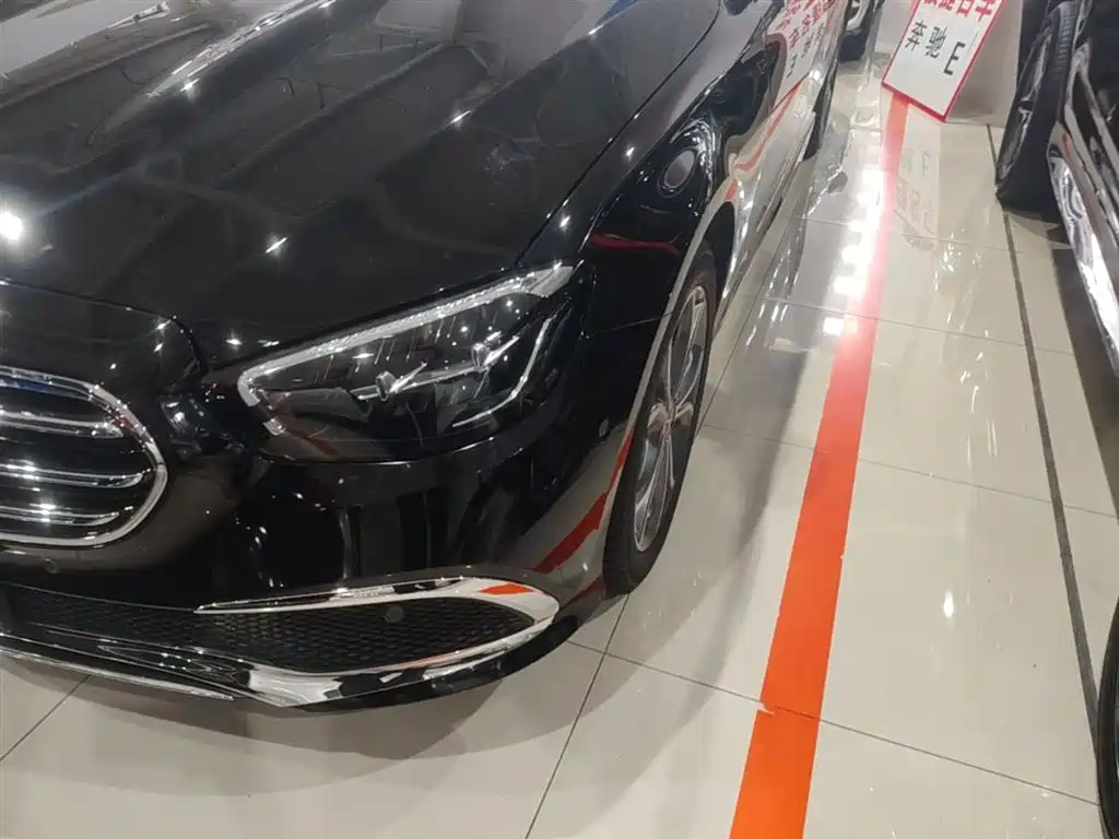 Mercedes-Benz E-Class 2021 E 300 L Sport Fashion фото 24