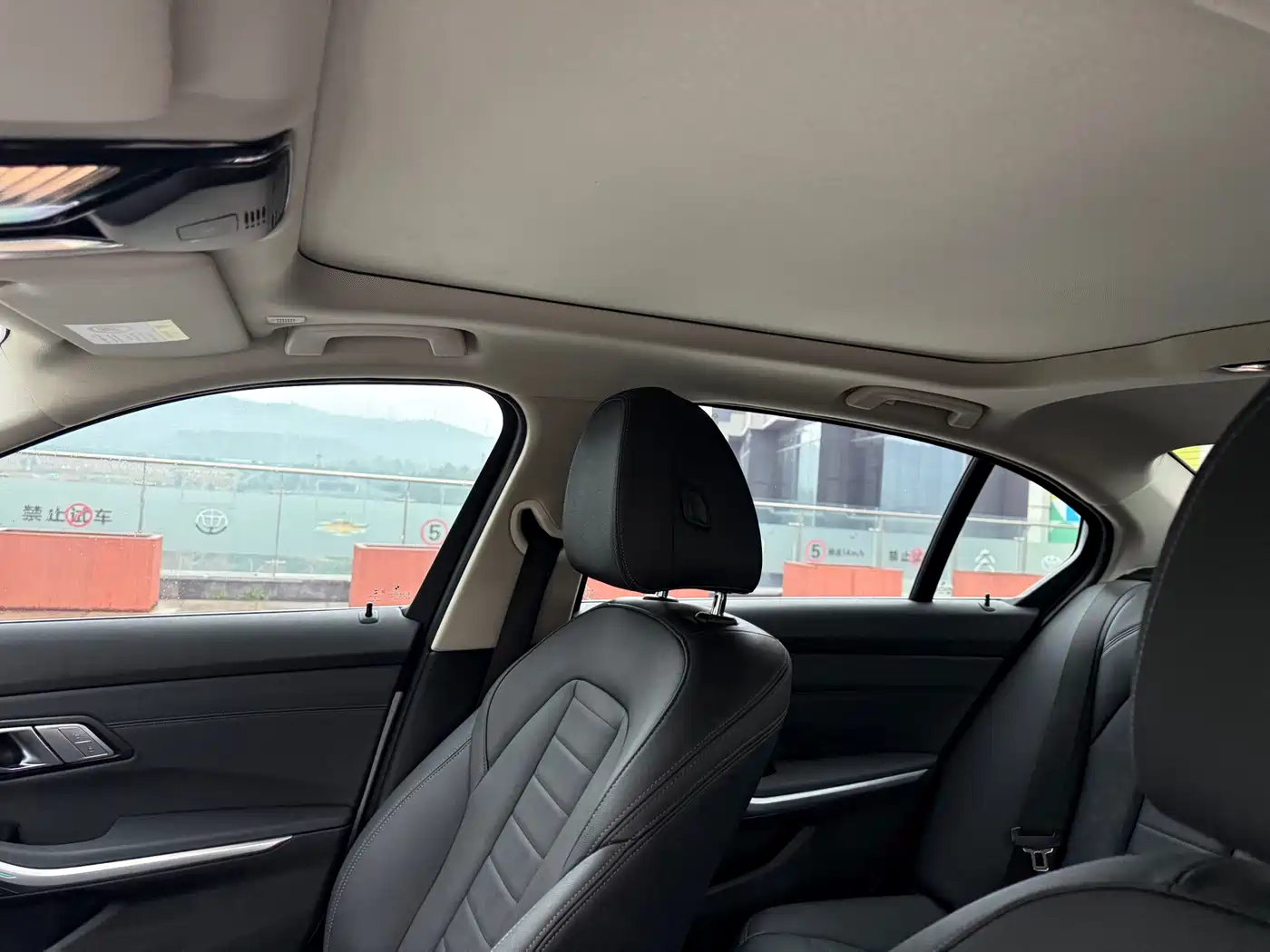 BMW 3 Series 2020 325Li Launch Edition фото 29