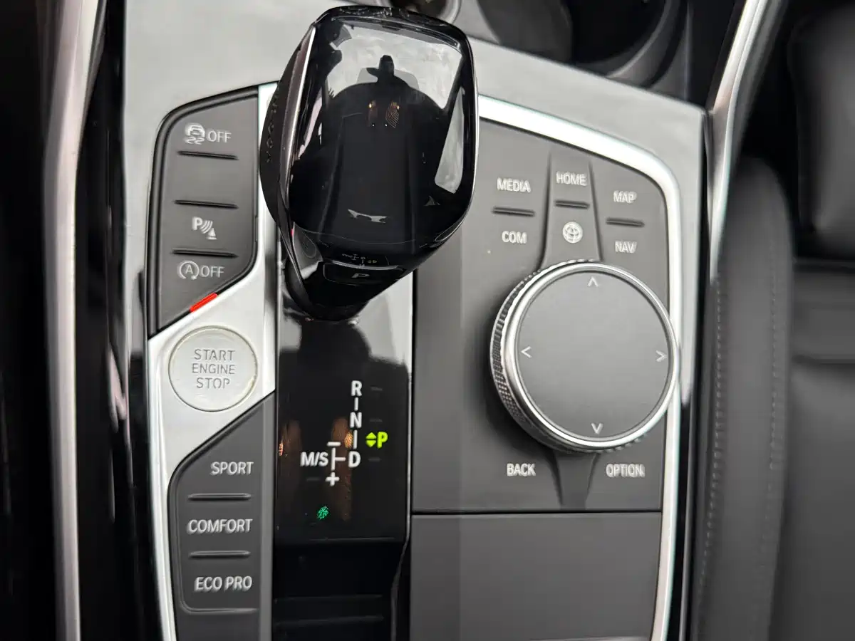 BMW 3 Series 2020 325Li Launch Edition фото 26