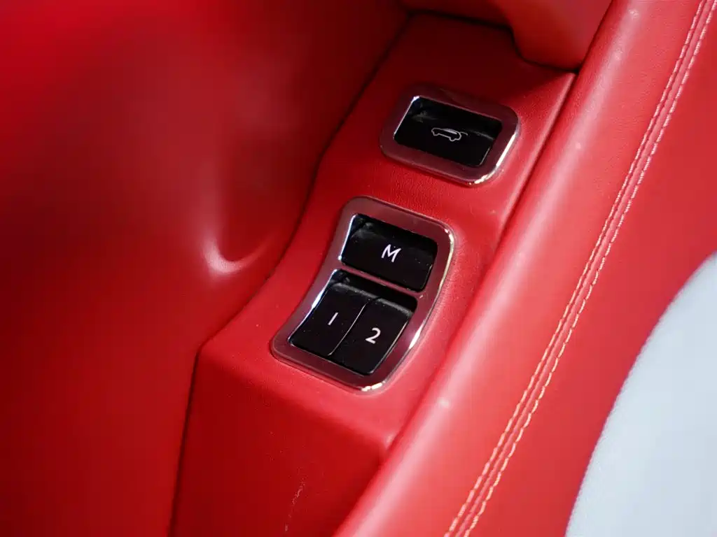 Bentley Bentayga Hybrid 2021 2021 3.0T PHEV