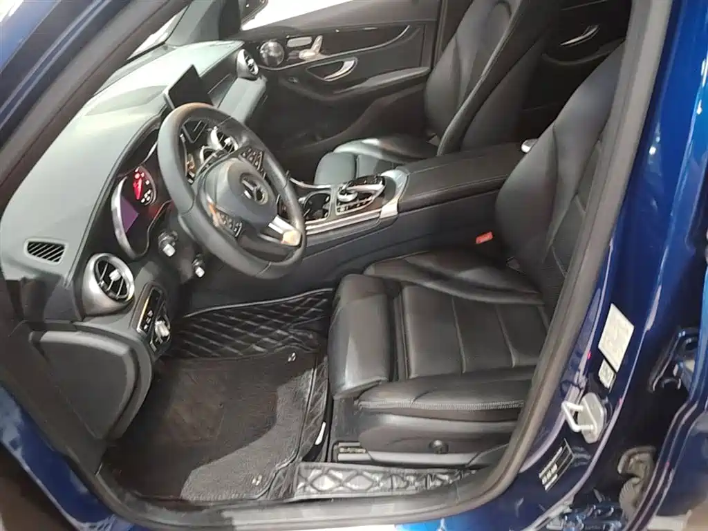 Mercedes-Benz GLC 2016 GLC 260 4MATIC Luxury фото 15