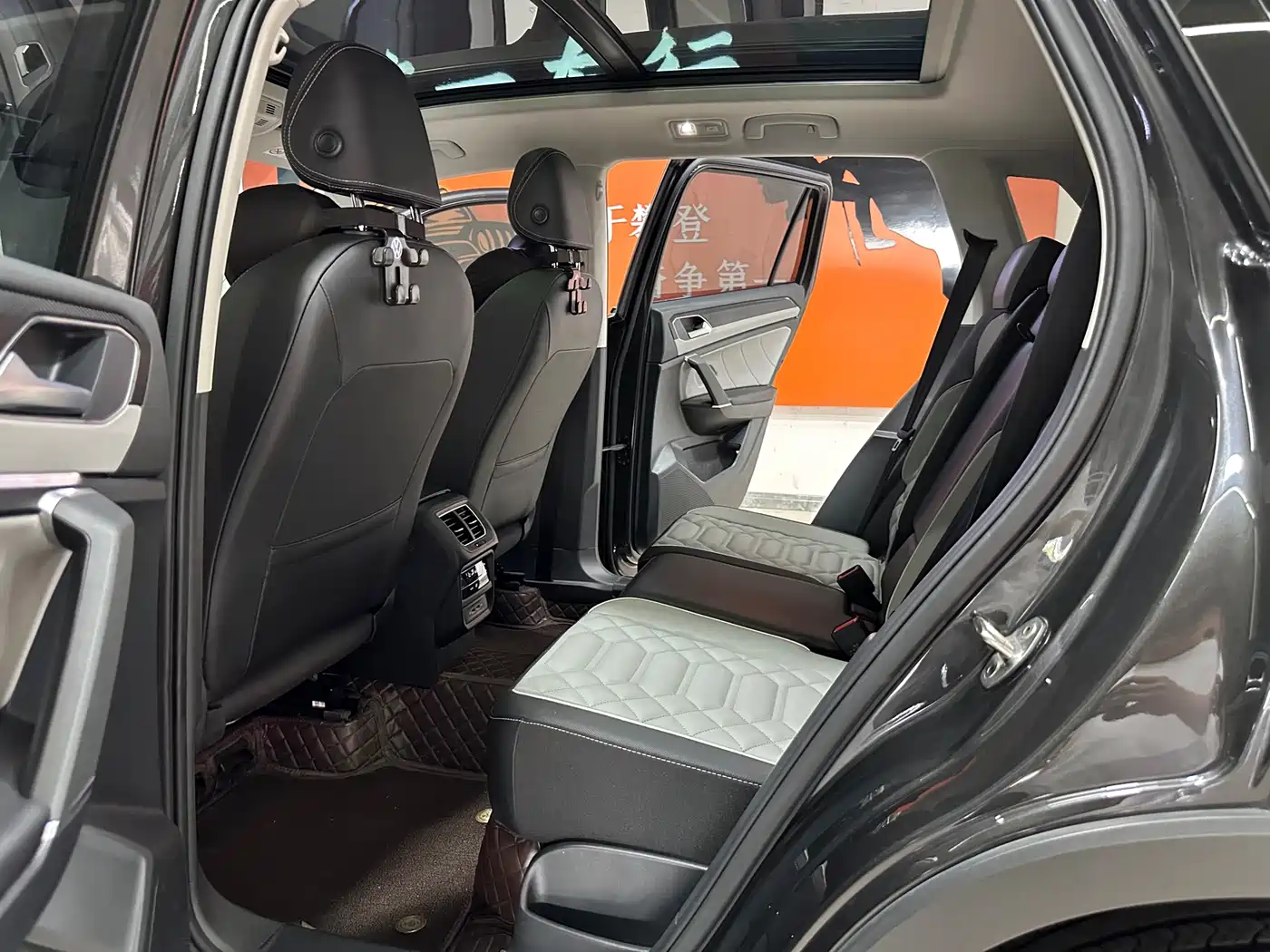 Volkswagen Tayron 2024 300TSI 2WD Luxury Plus Advanced фото 8