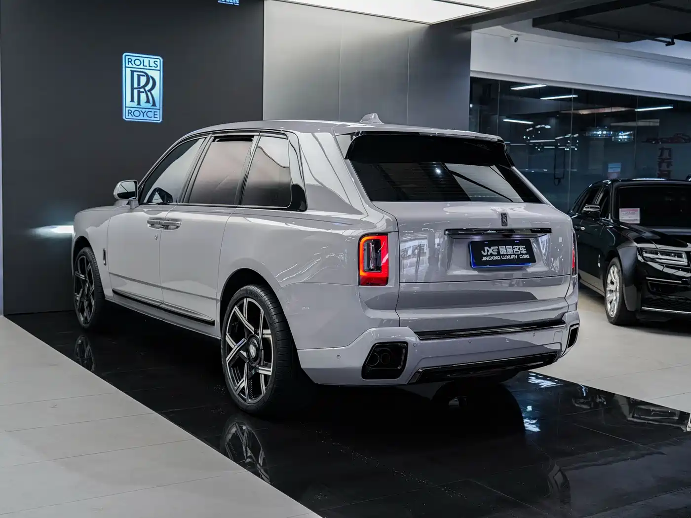 Rolls-Royce Cullinan 2021 2020 Black Badge