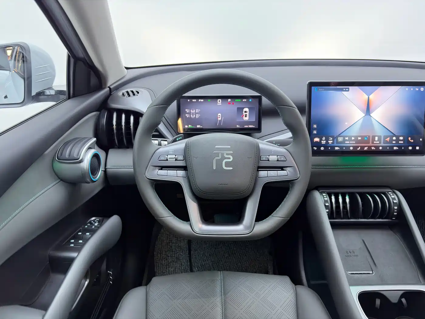 BYD Yuan PLUS 2025 Smart Drive 510KM Surpass Edition фото 14