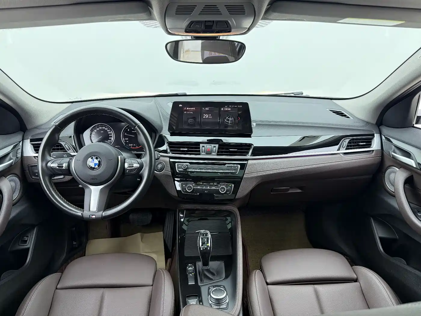 BMW X2 2023 sDrive25i M Sport Shadow Edition фото 10