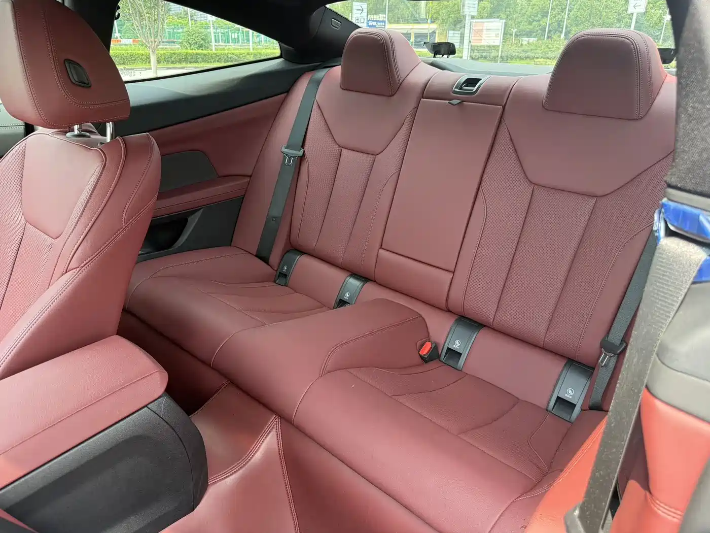 BMW 4 Series 2024 430i M Sport Shadow Edition фото 12