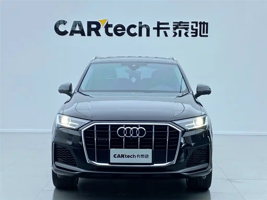 Audi Q7 2022 55 TFSI quattro S line Sport фото 2