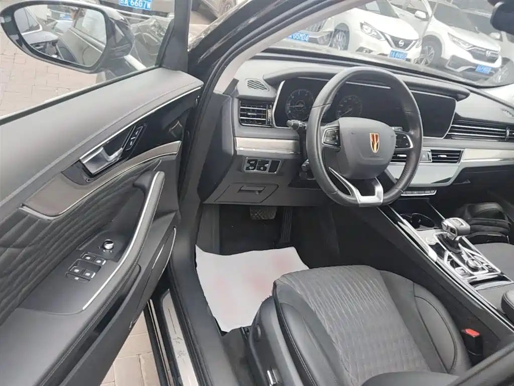 Hongqi HS5 2022 2.0T Smart Connect Joy Edition фото 16